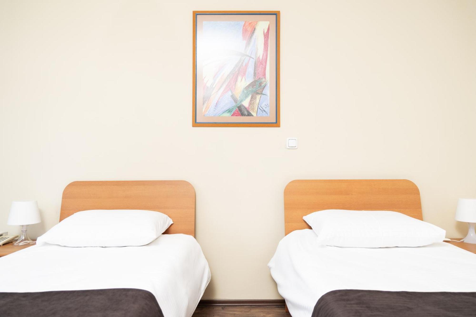 Hotel Luxor 프리슈티나 외부 사진